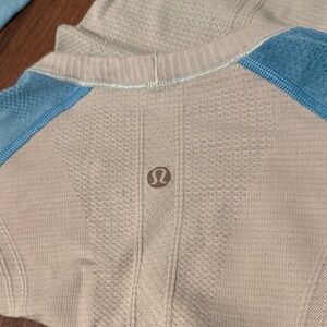 Lululemon Beige and Blue Activewear Top